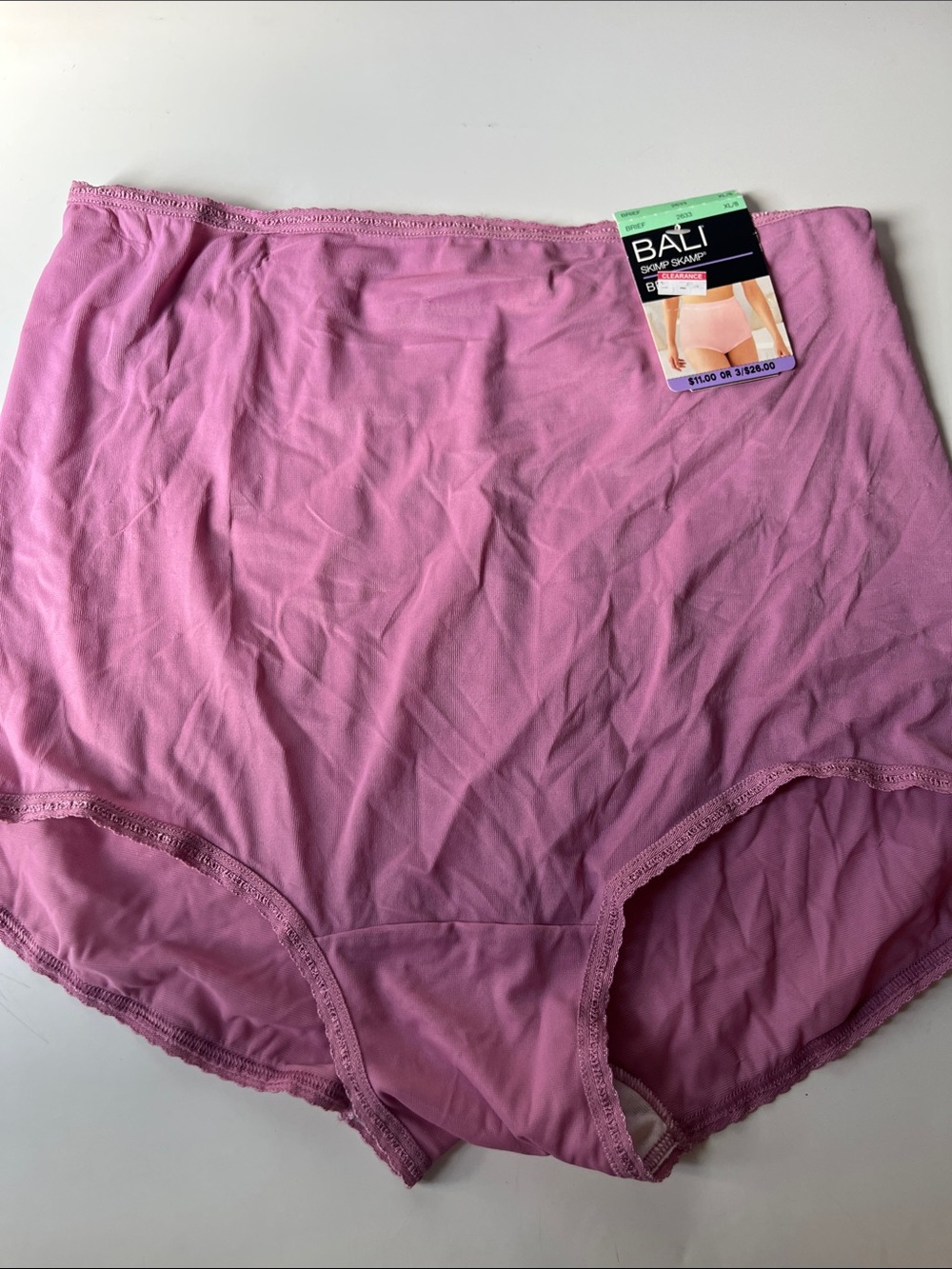 3/$15. NWT Ladies brief XL 8